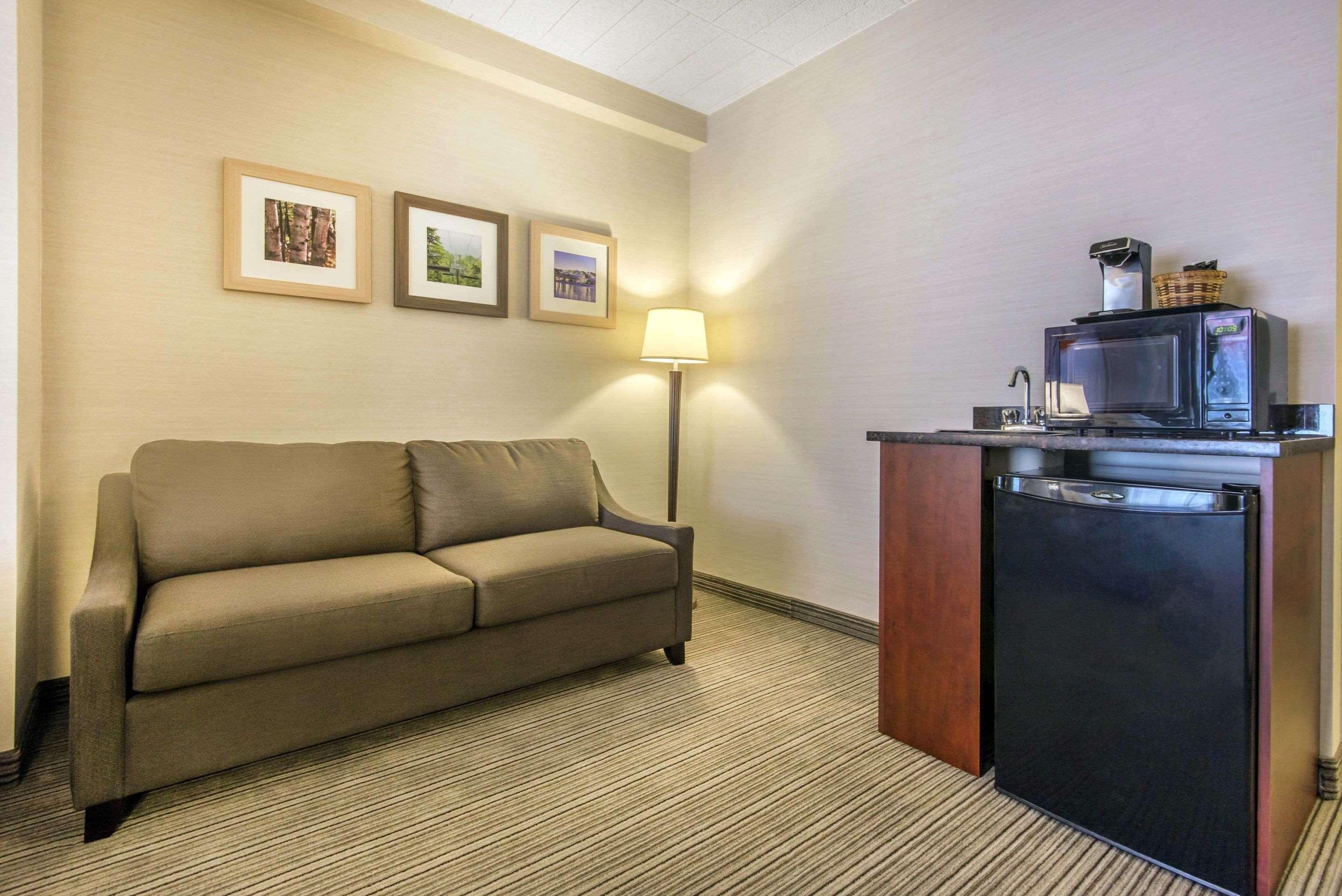 Comfort Inn & Suites Collingwood Eksteriør billede