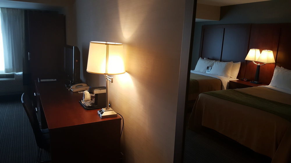 Comfort Inn & Suites Collingwood Eksteriør billede