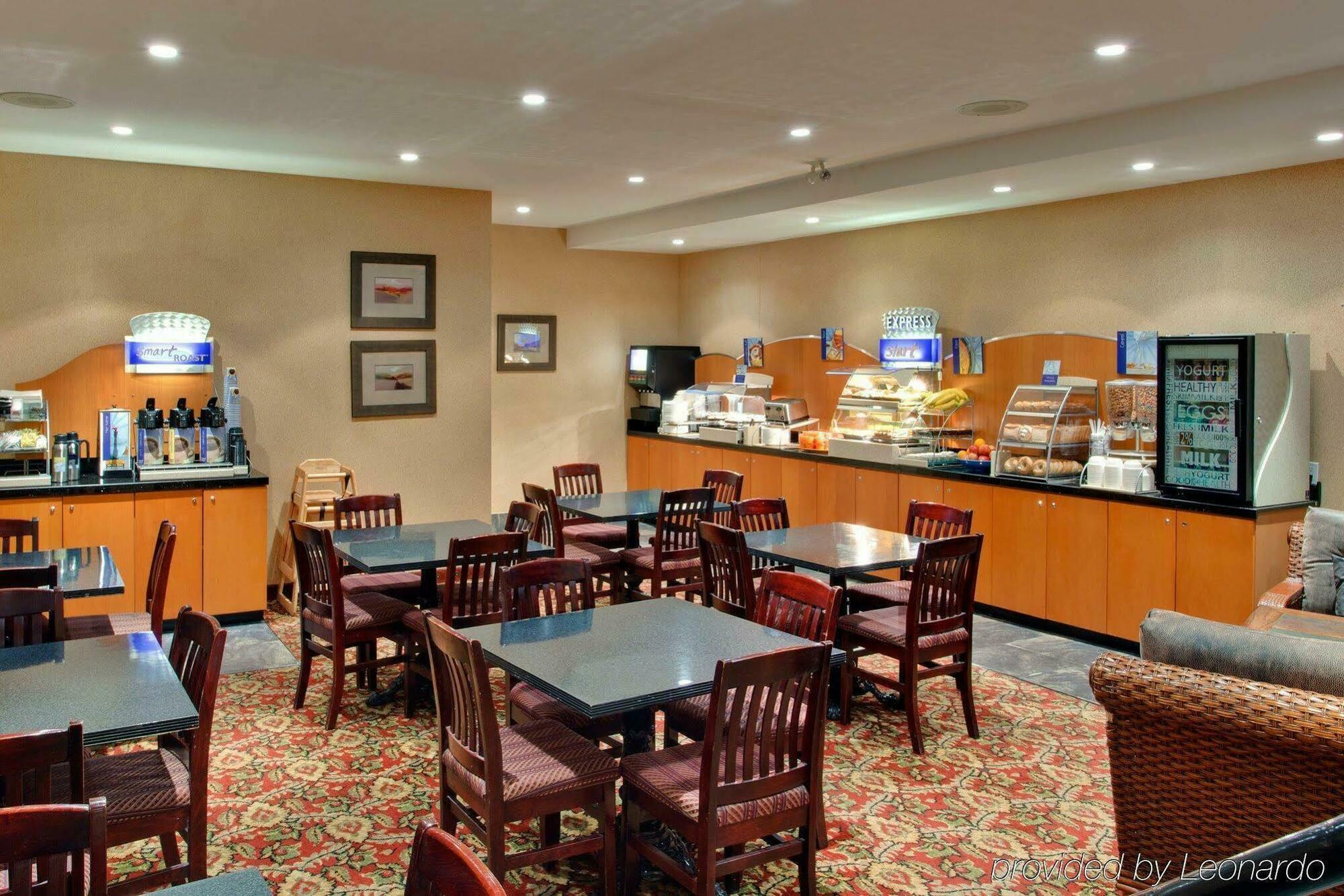 Comfort Inn & Suites Collingwood Eksteriør billede